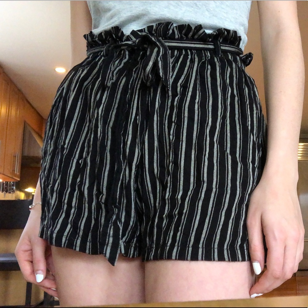 Hollister high rise fabric shorts